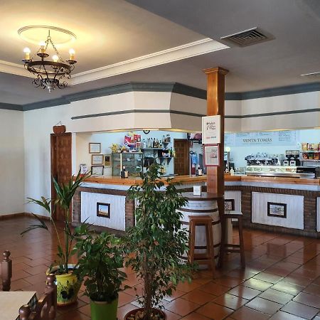 Hotel-Restaurante Venta Tomas Almuradiel Exteriér fotografie